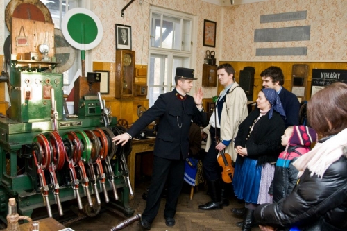 202504031341310.zeleznicne-muzeum-stara-tura