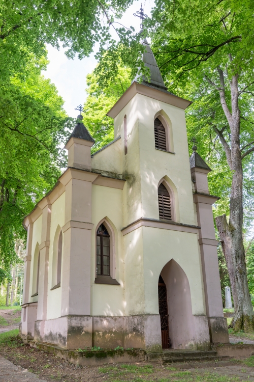 Kalvária a kaplnka sv. kríža