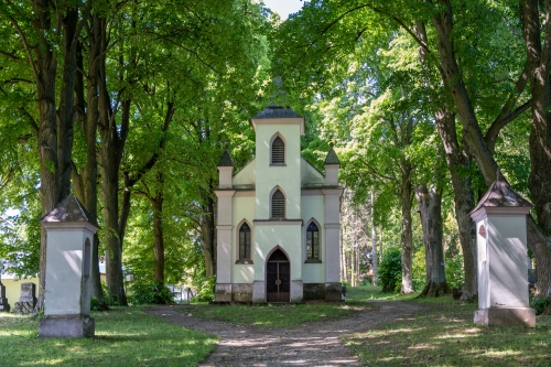 Kalvária a kaplnka sv. kríža