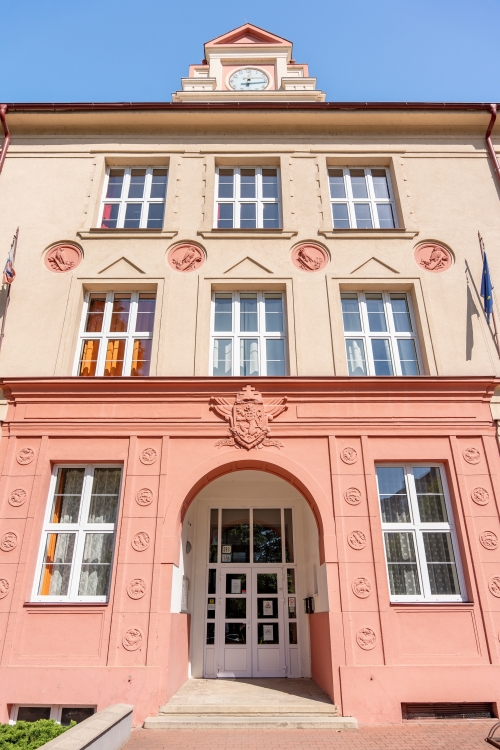 Masarykova meštianska škola