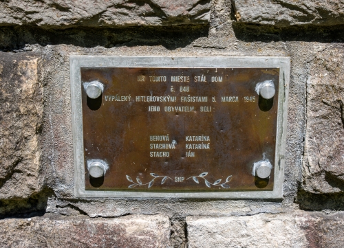 Pamätník SNP v osade Nárcie