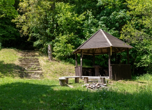 Pamätník SNP v osade Nárcie