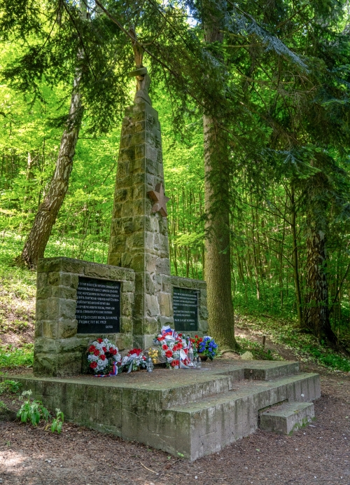 Pamätník SNP v osade Nárcie