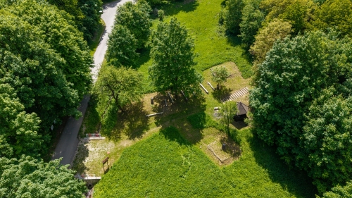 Pamätník SNP v osade Nárcie