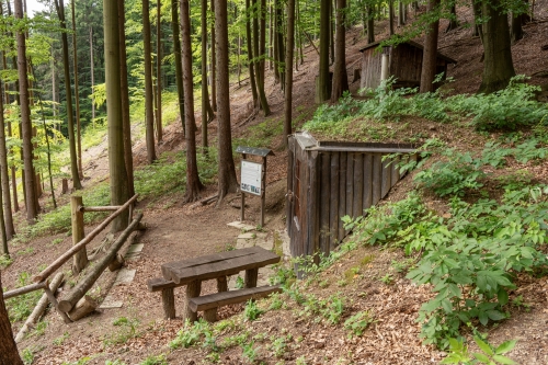 Partizánsky bunker vo Vetešovom jarku