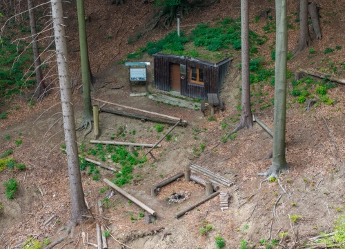 Partizánsky bunker vo Vetešovom jarku