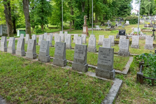 Pamätník rumunských vojakov a hroby rumunských vojakov na Mestskom cintoríne I