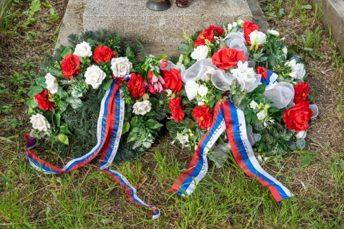 Pamätník rumunských vojakov a hroby rumunských vojakov na Mestskom cintoríne I