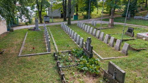 Pamätník rumunských vojakov a hroby rumunských vojakov na Mestskom cintoríne I