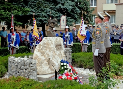 pamäník gen. M. R. Štefánika